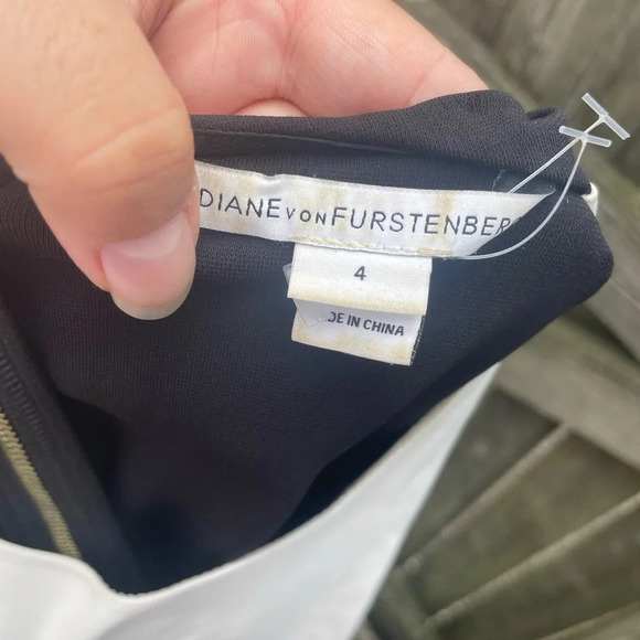 DIANE VON FURSTENBERG JEANNIE LEATHER COLORBLOCK DRESS - Picture 3 of 6